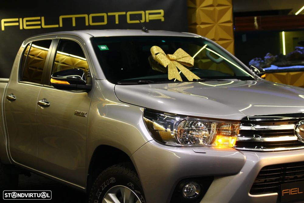 Toyota Hilux 2.4 D-4D 4WD Tracker - 7