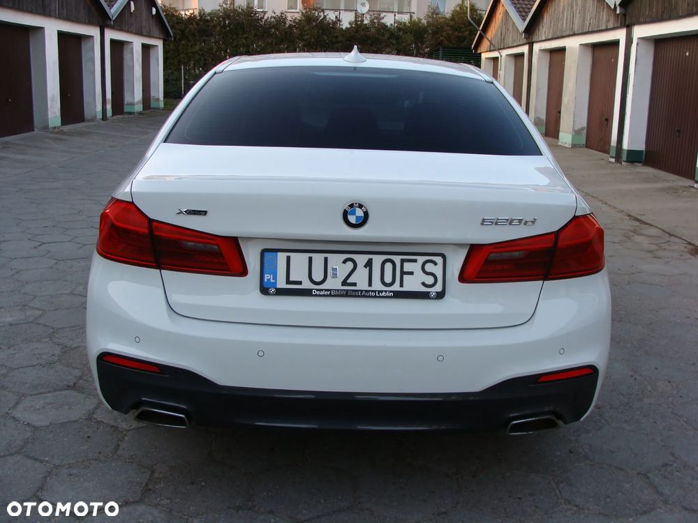 BMW Seria 5 520d xDrive M Sport sport - 4