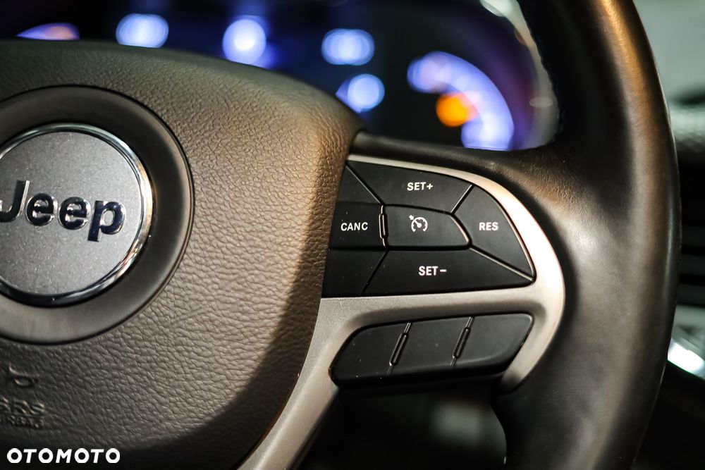 Jeep Grand Cherokee 3.6 V6 Laredo - 26