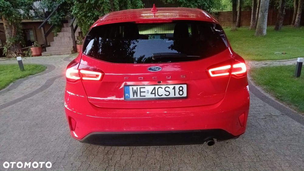 Ford Focus 1.0 EcoBoost mHEV Titanium X - 11