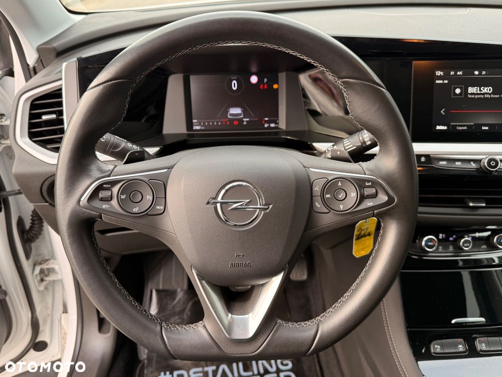 Opel Grandland 1.2 T Edition S&S - 30