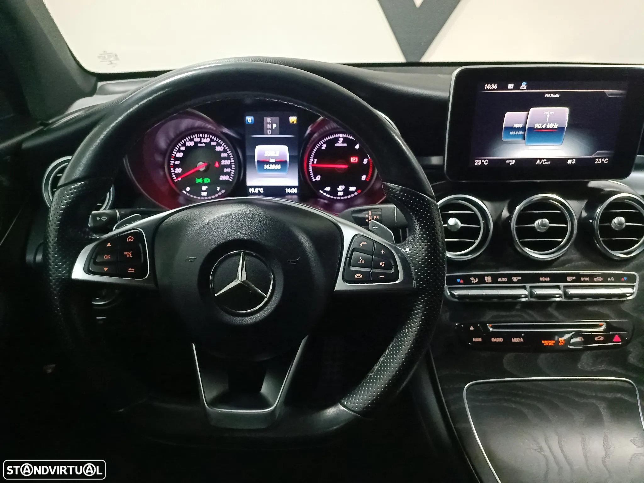 Mercedes-Benz GLC 250 d AMG Line 4-Matic - 29