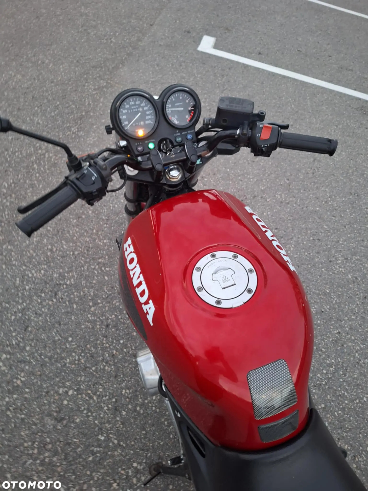 Honda CB - 3