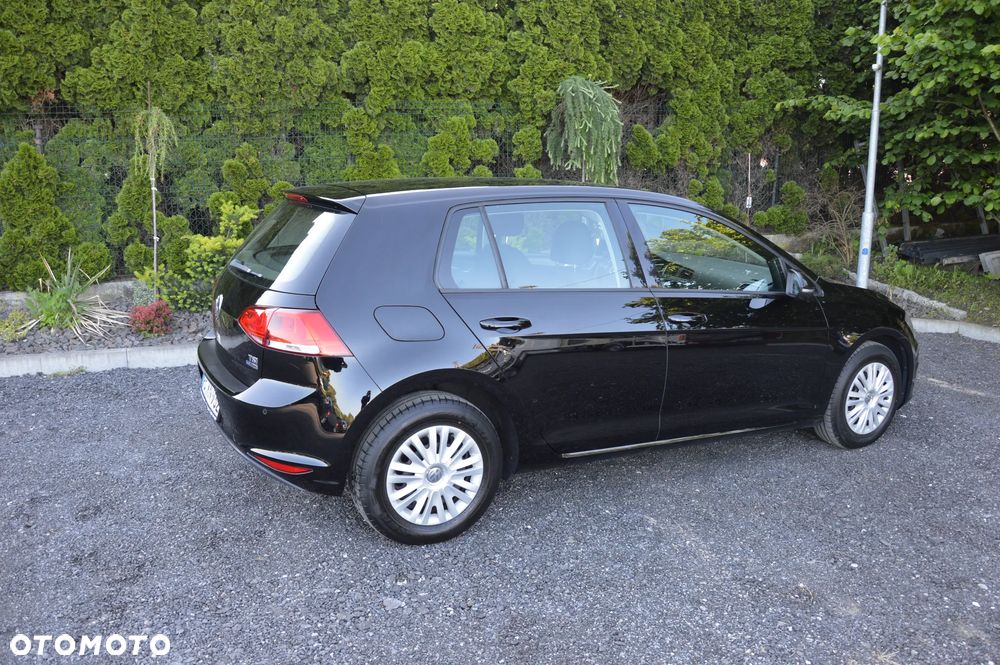 Volkswagen Golf - 4