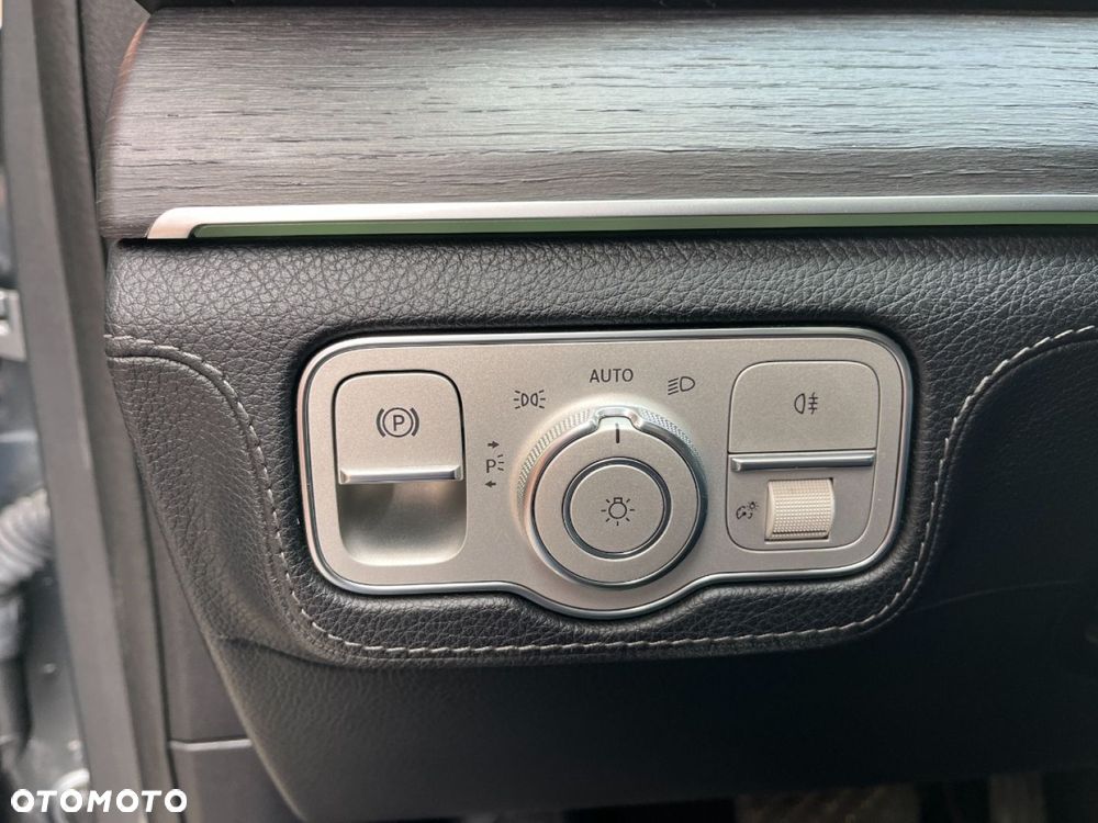 Mercedes-Benz GLE 350 d 4Matic 9G-TRONIC AMG Line - 19
