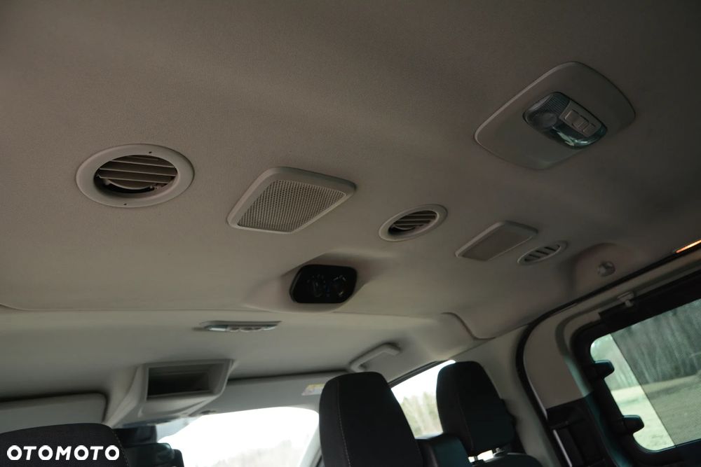 Ford Transit Custom 290 L2H1 Limited - 30