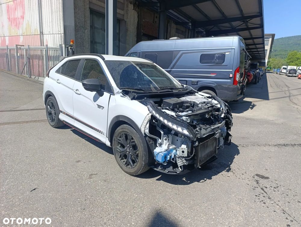 Mitsubishi Eclipse Cross 2.4 PHEV Intense Plus Ralliart - 4