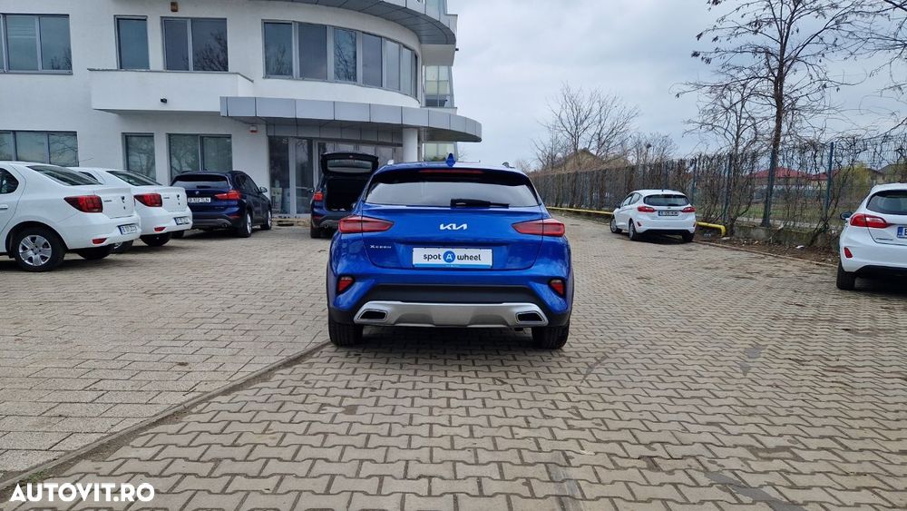 Kia XCeed 1.5 T-GDI 7DCT City+ - 9