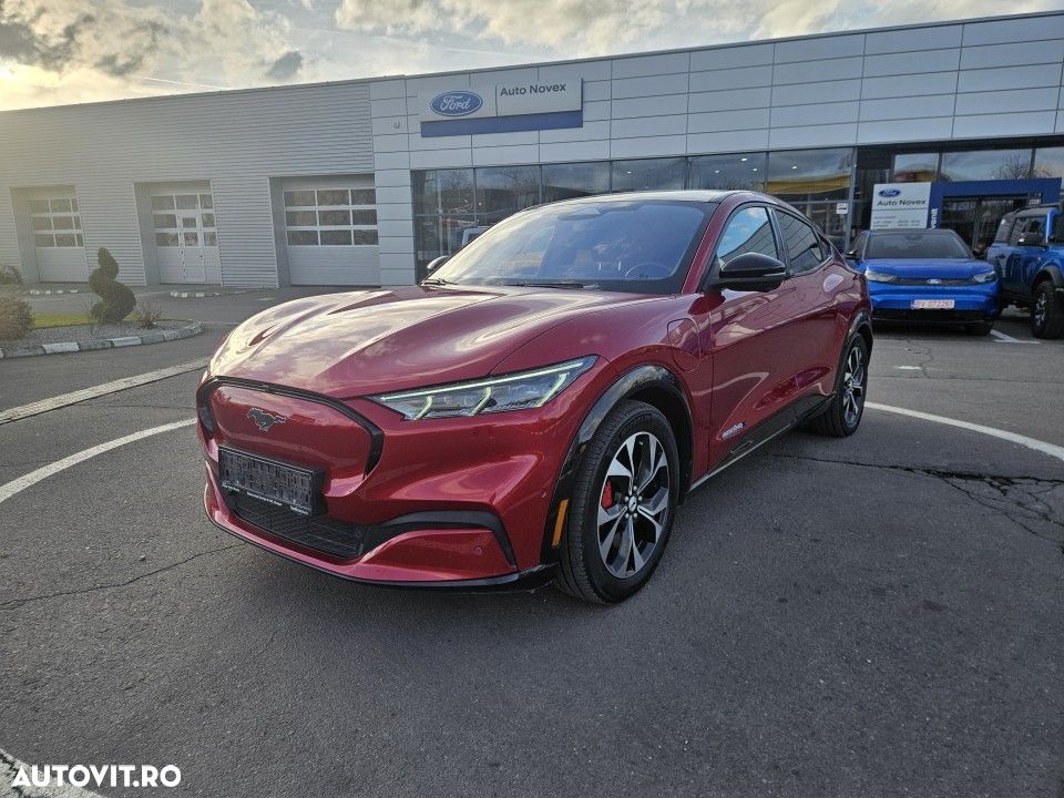 Ford Mustang Mach-E - 1