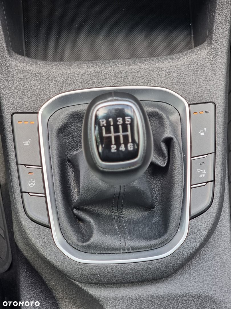 Hyundai i30 1.5 DPI Smart - 33