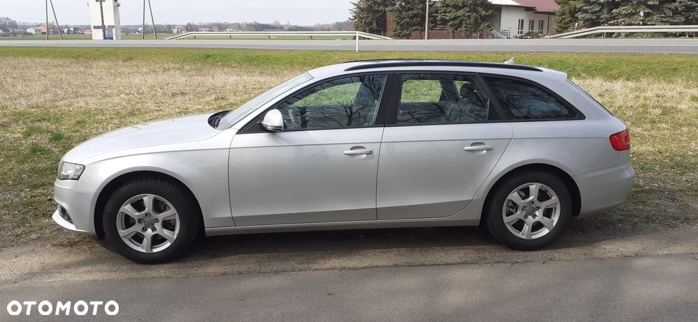 Audi A4 Avant 2.0 TDI DPF Ambiente - 4