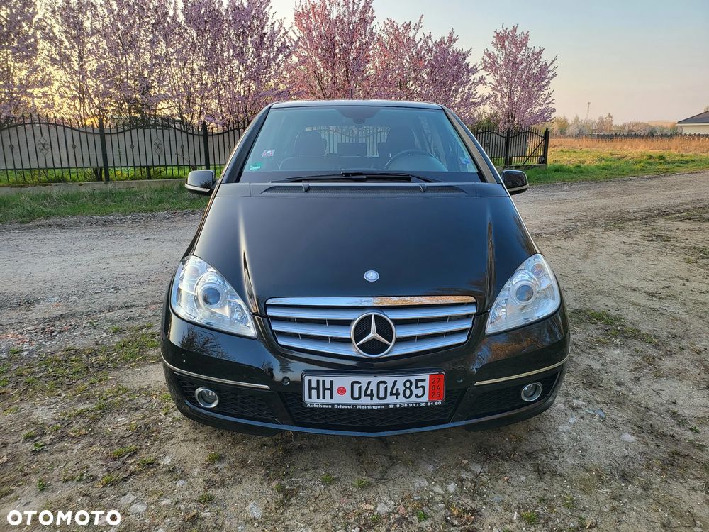 Mercedes-Benz Klasa A 180 CDI Avantgarde Edition 10 - 11