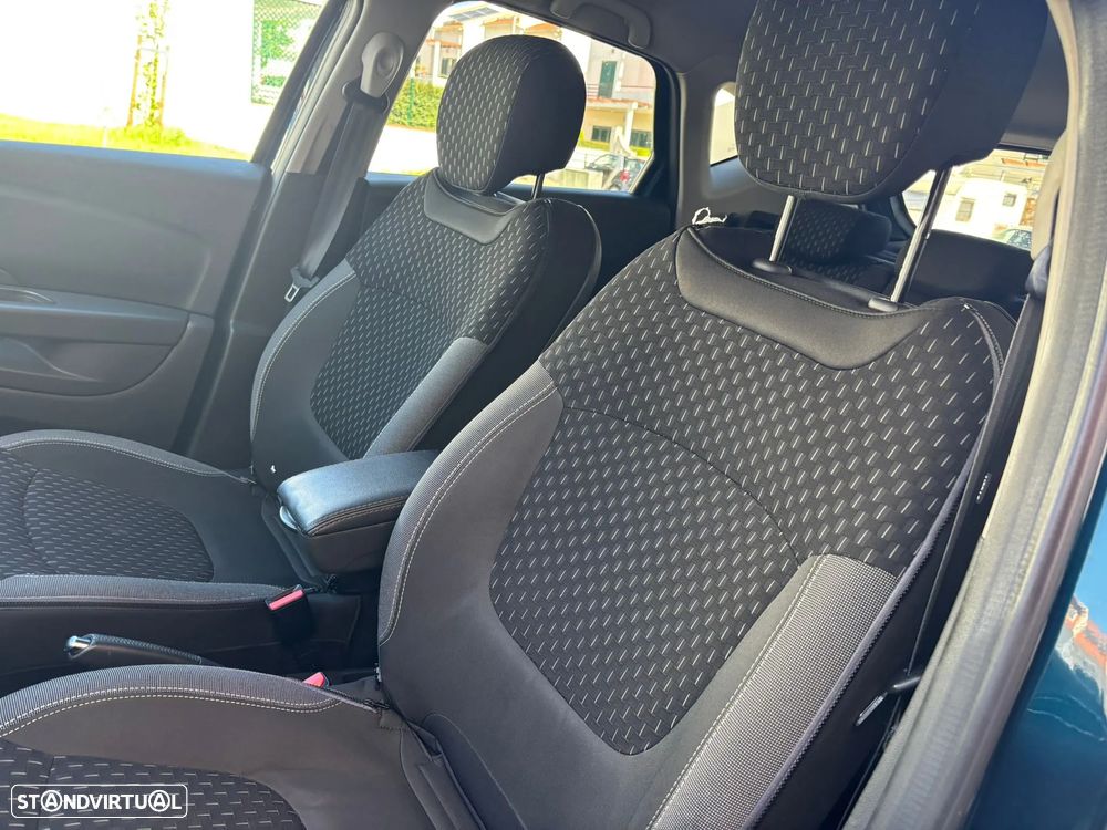 Renault Captur 1.5 dCi Exclusive - 22