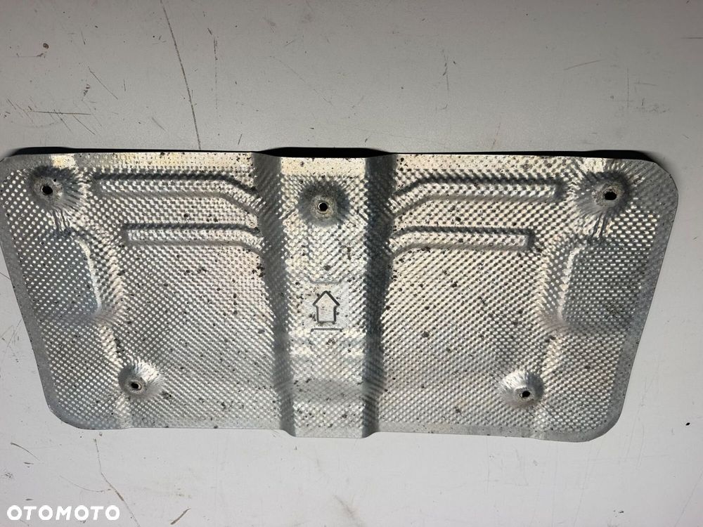 OSŁONA TERMICZNA TŁUMIKA OTATNIEGO  HYUNDAI TUCSON II 15-21 - 4