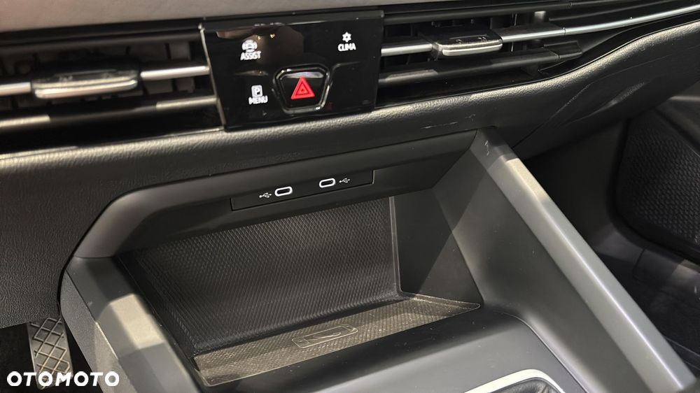 Volkswagen Golf VIII 2.0 TDI Life - 20