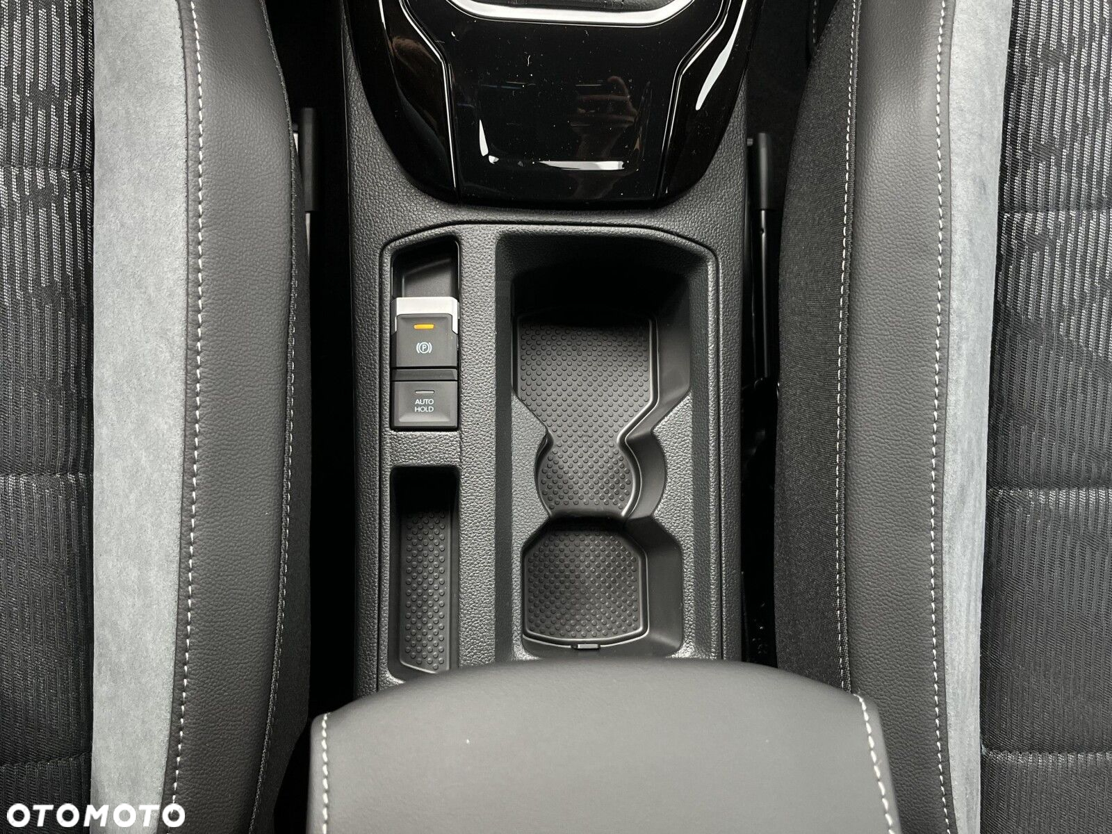 Volkswagen T-Roc - 37