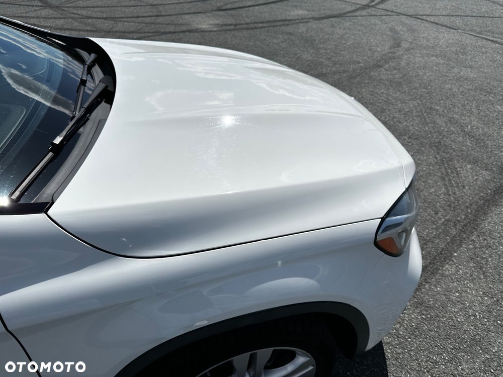 Mercedes-Benz GLA 250 4Matic 7G-DCT - 5