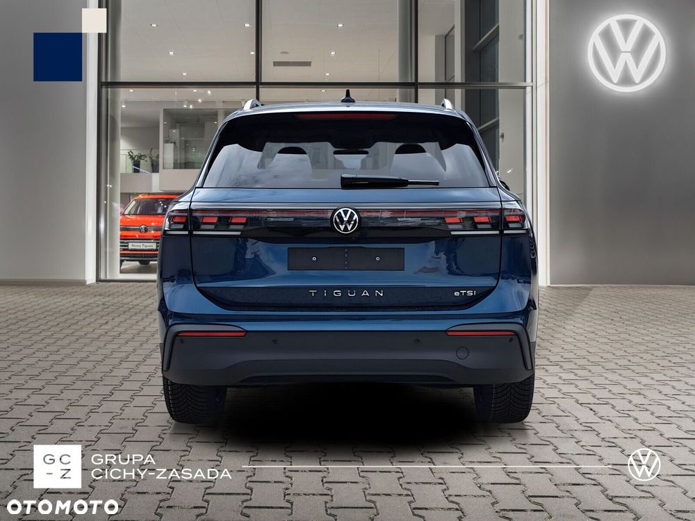 Volkswagen Tiguan - 5