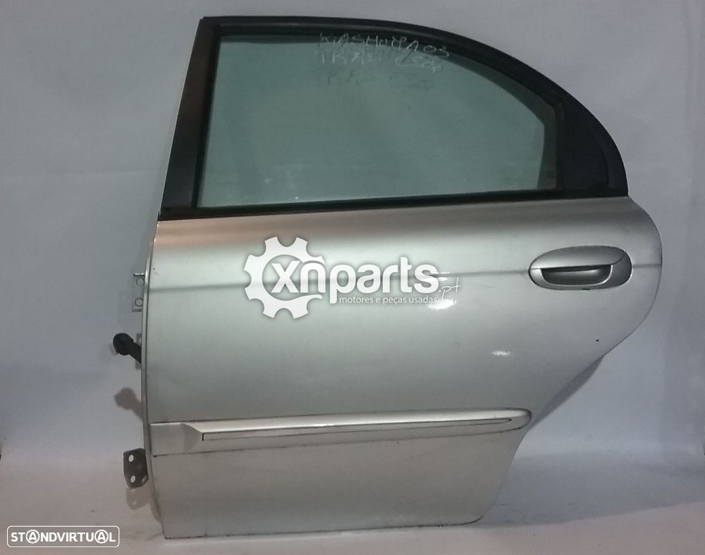 Porta Trás Esq KIA SHUMA Hatchback 2001 - 2004 Usado - 1