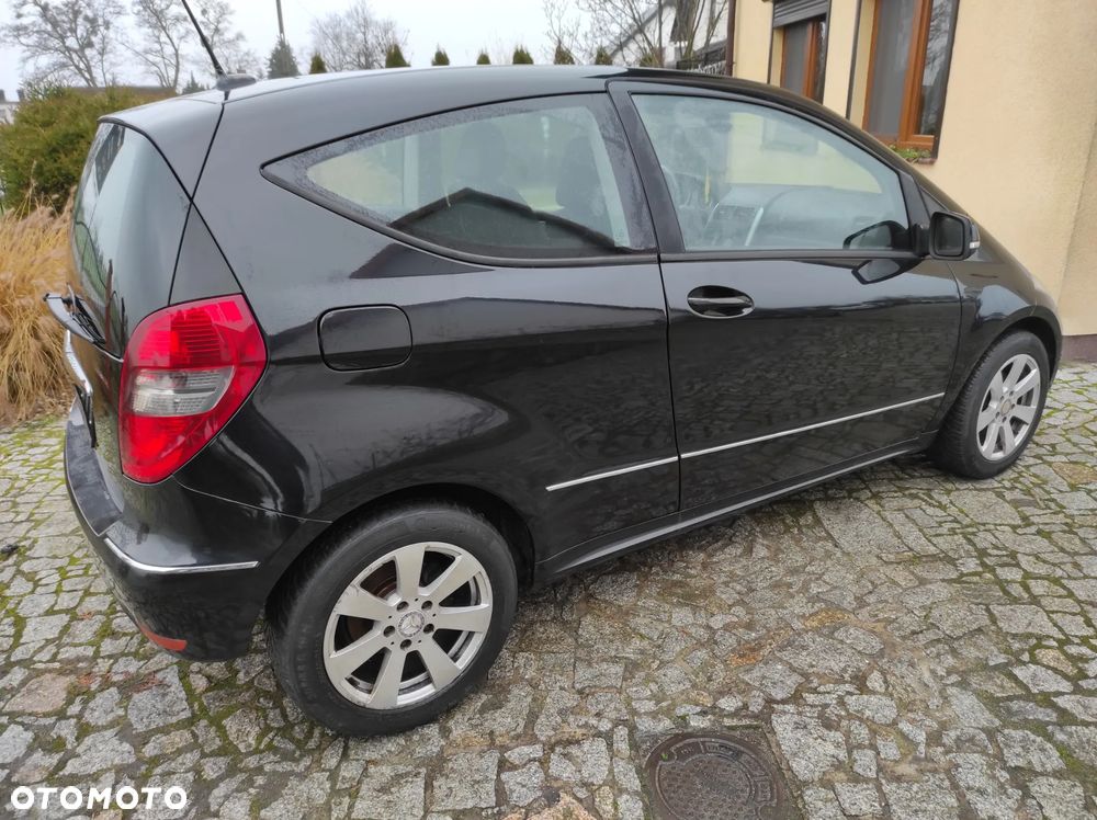 Mercedes-Benz Klasa A 180 BlueEFFICIENCY SPORT EDITION - 16