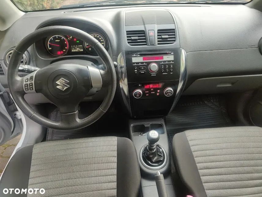 Suzuki SX4 2.0 DDiS 4x4 Comfort - 10