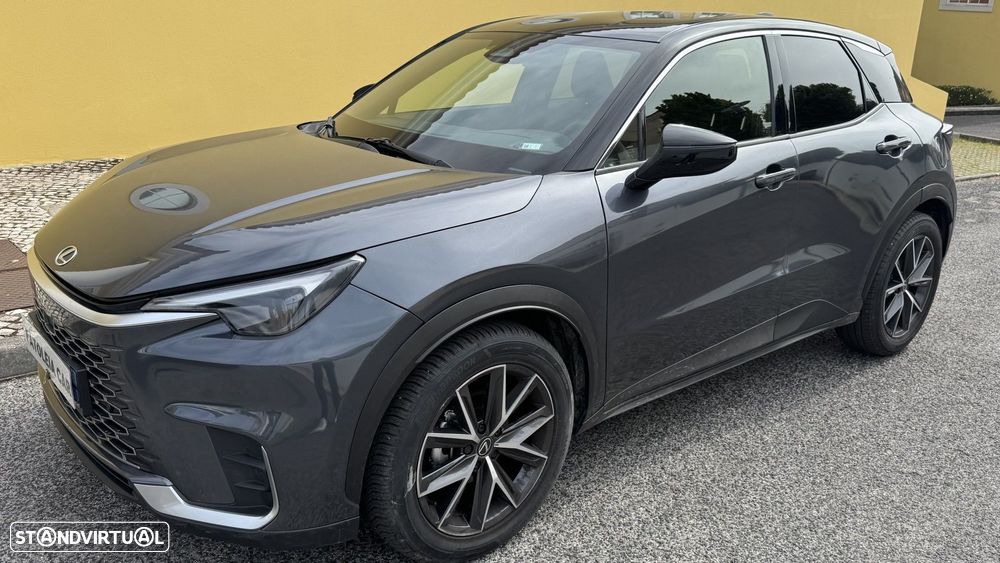 Lexus LBX Emotion - 6