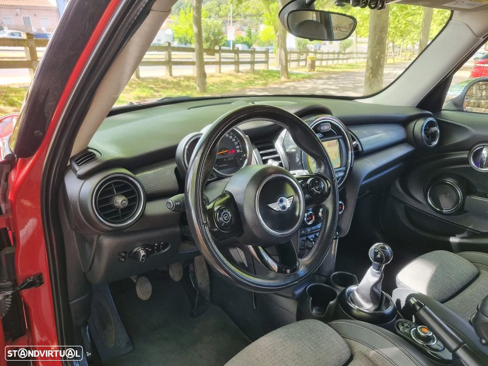 MINI 5 Portas Cooper D - 20