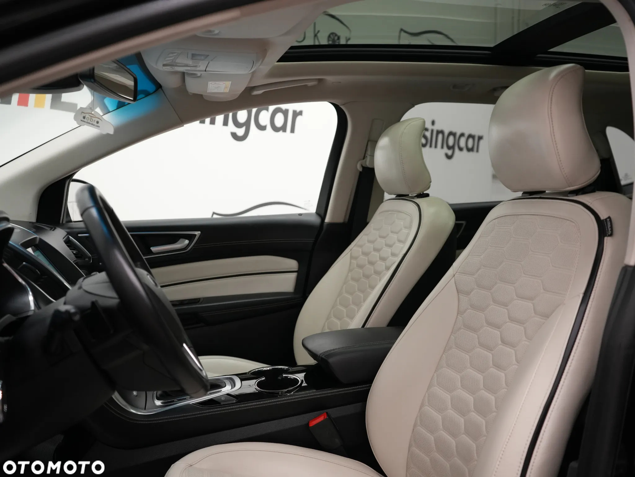 Ford Edge 2.0 TDCi Bi-Turbo 4x4 Vignale - 16