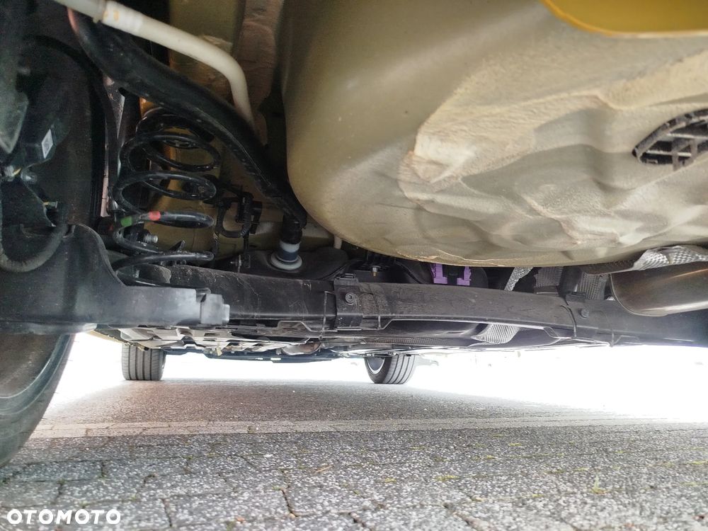 Peugeot 208 PureTech 130 EAT8 GT Pack - 39