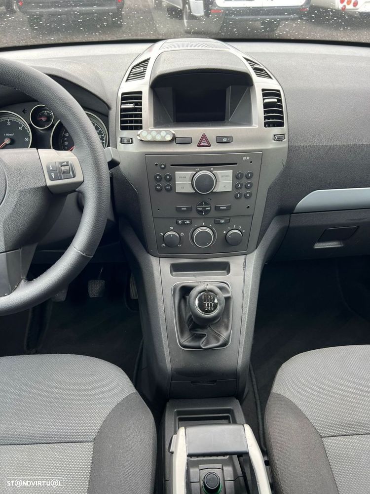 Opel Zafira 1.9 CDTI Enjoy - 27