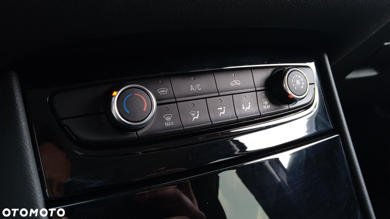 Opel Grandland X - 17