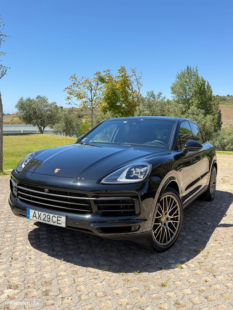 Porsche Cayenne E-Hybrid Platinum Edition - 1