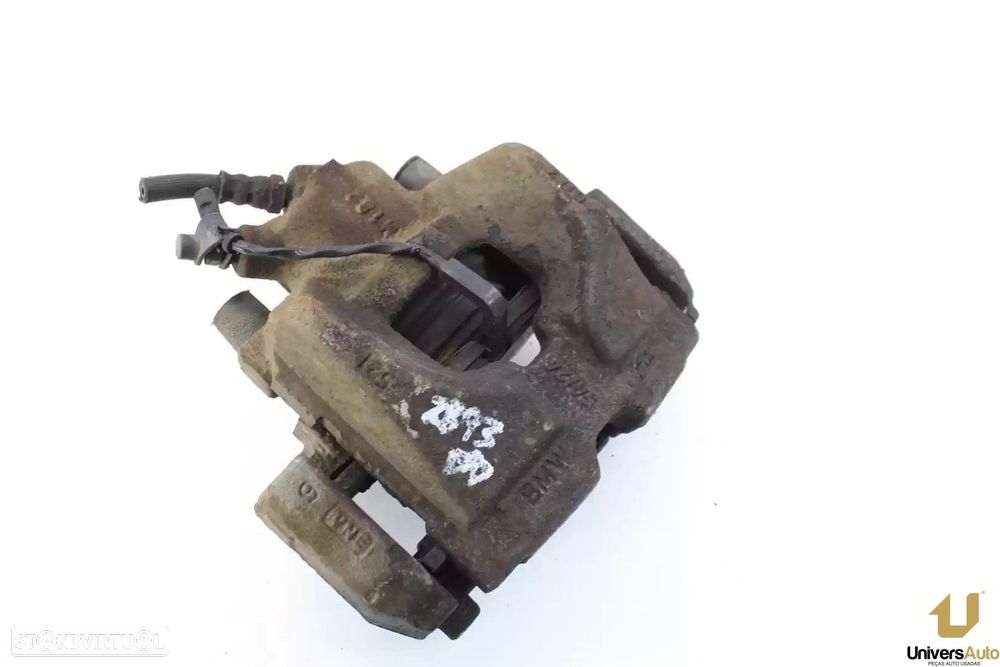 PINÇA TRAVÃO FRONTAL DIREITA BMW 1 COUPÉ 2010 - - 3