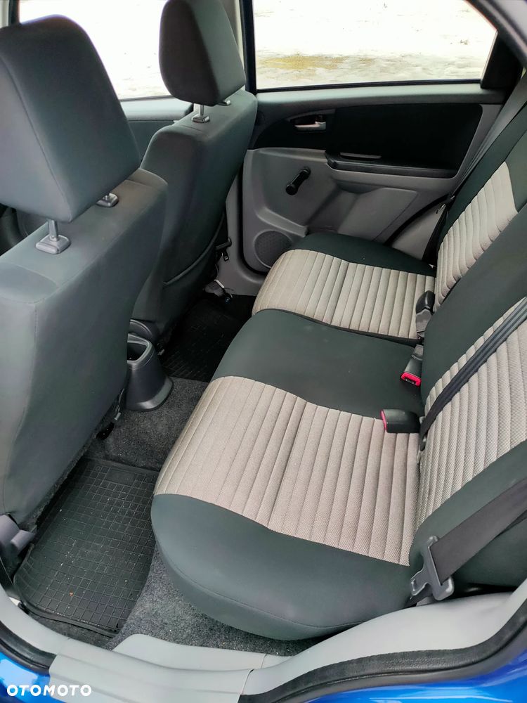 Suzuki SX4 1.6 VVT Streetline 4x2 Club - 18