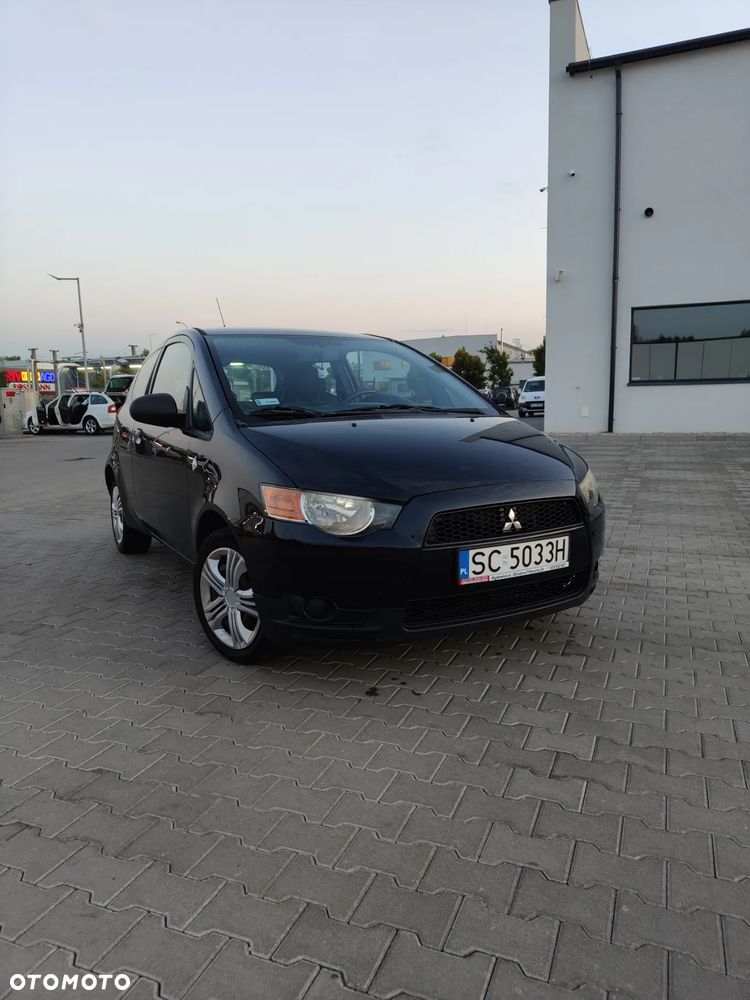 Mitsubishi Colt - 1