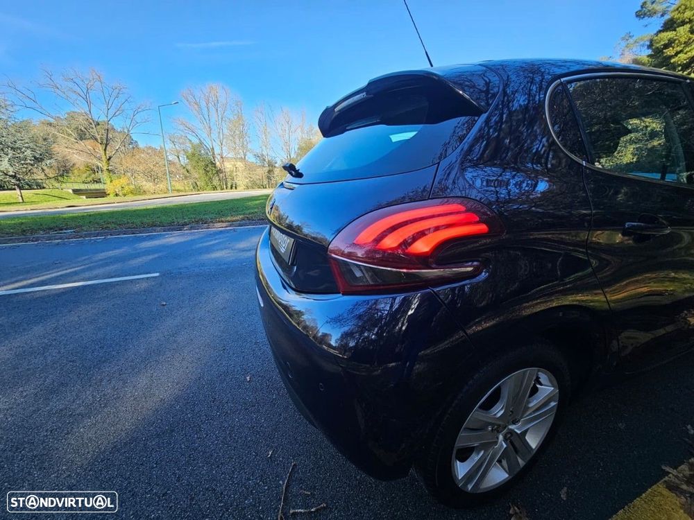 Peugeot 208 1.6 BlueHDi Allure - 25