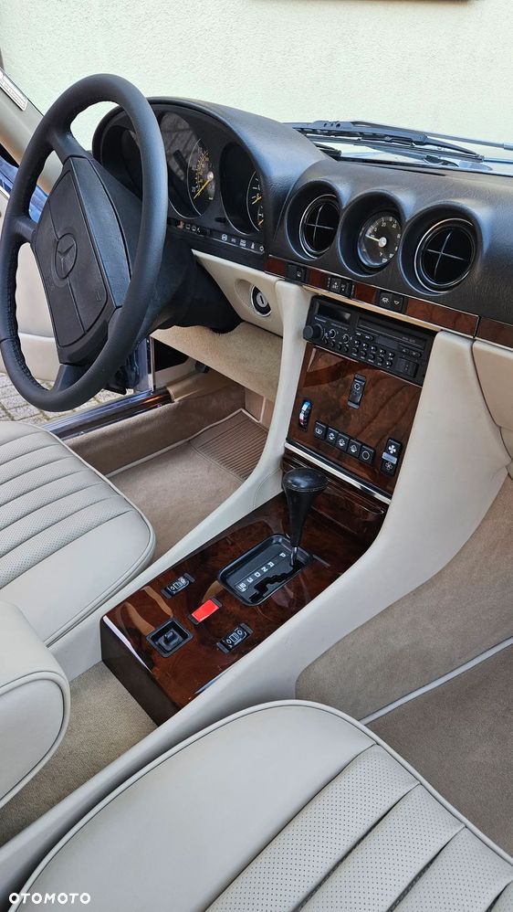 Mercedes-Benz SL - 29