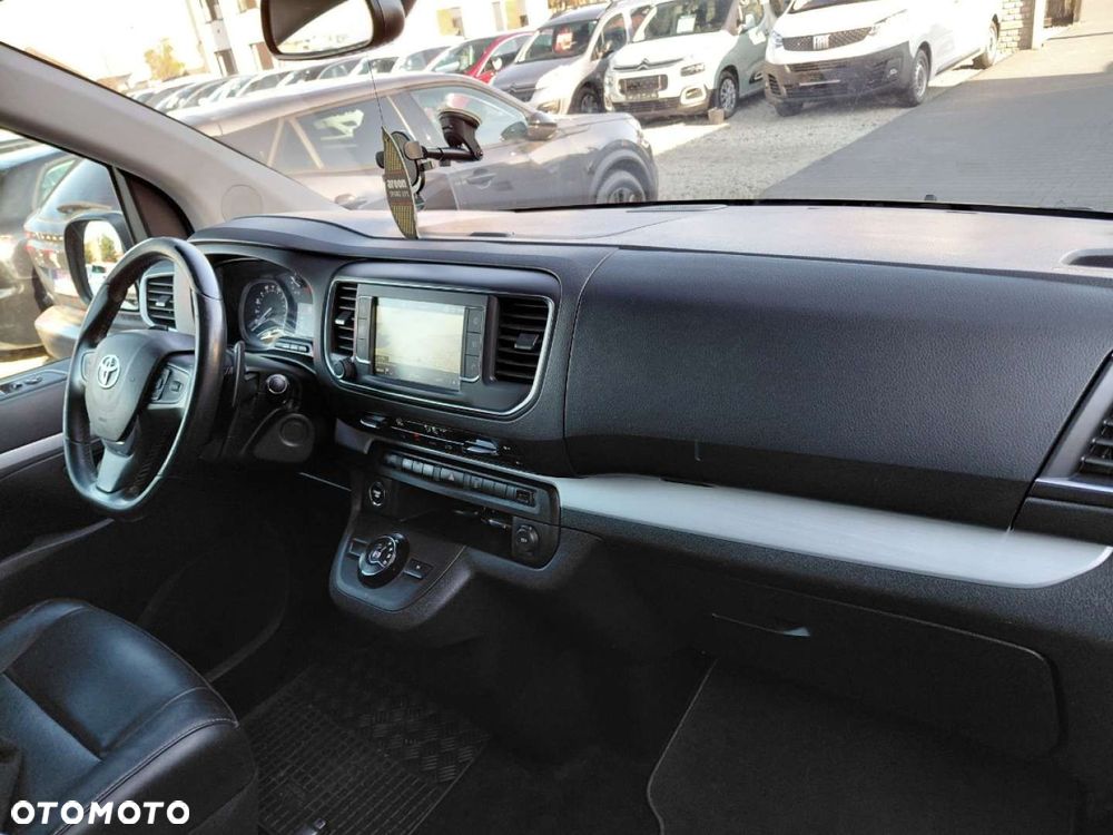 Toyota ProAce - 17