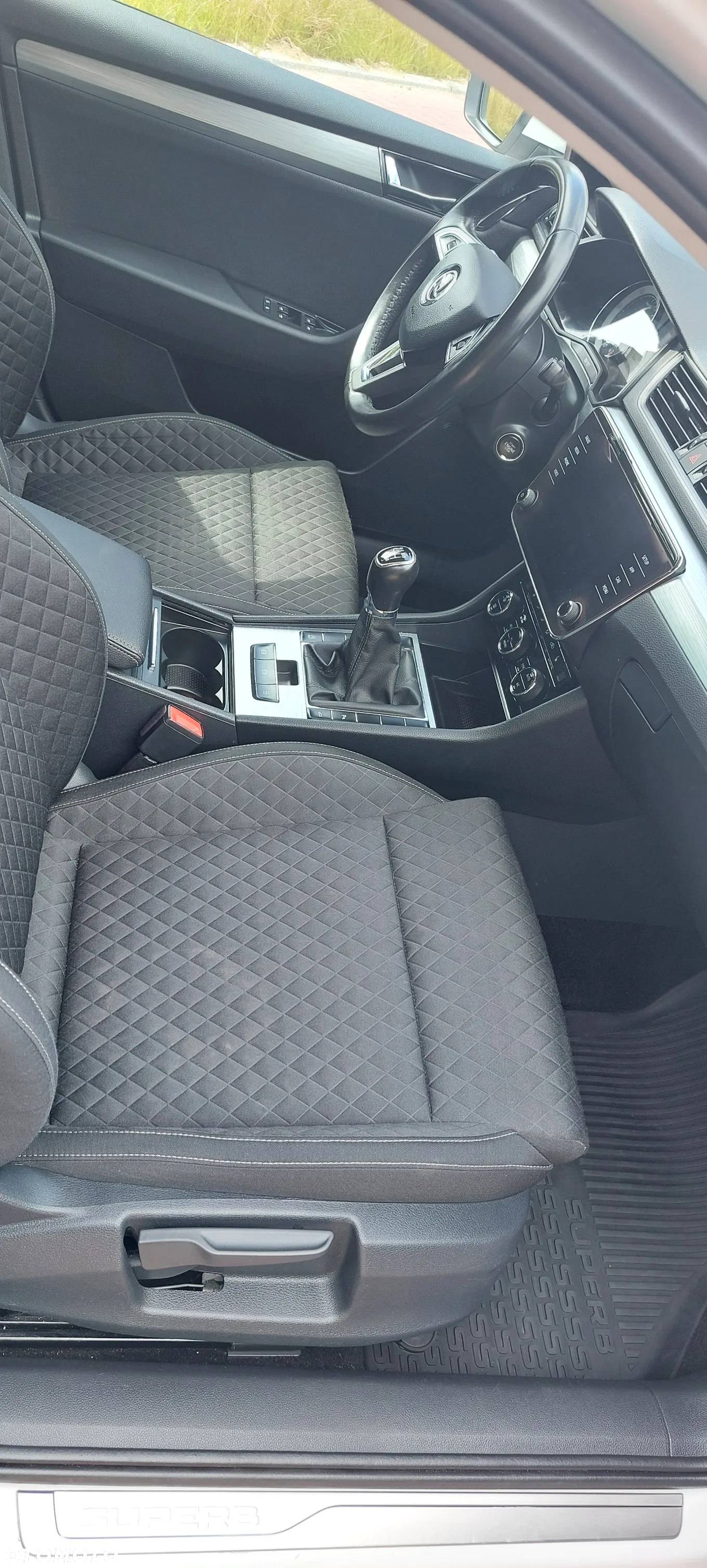 Skoda Superb 2.0 TDI Style - 17