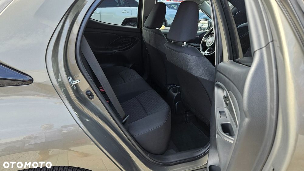 Toyota Yaris 1.5 Comfort - 7