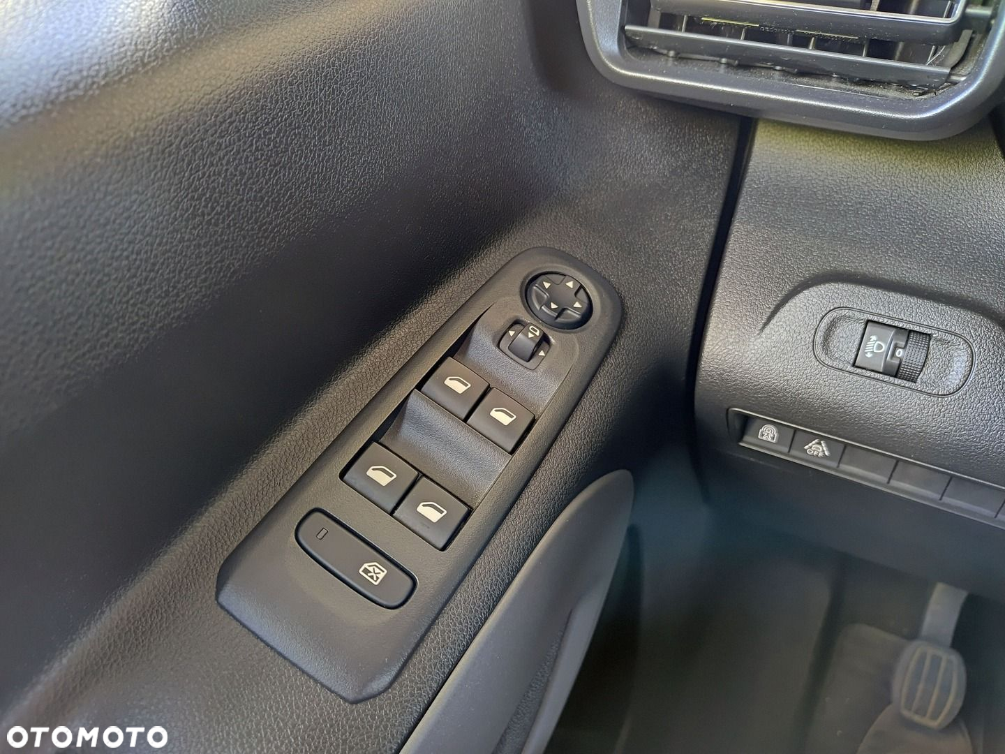 Toyota Proace City Verso 1.5 D-4D Family - 22