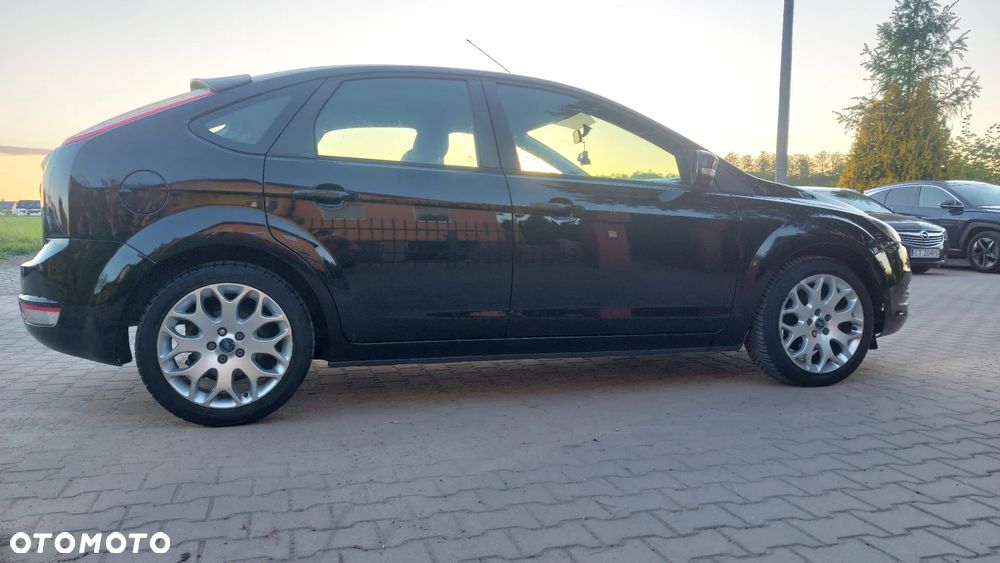 Ford Focus 1.6 Ti-VCT Black Magic - 17