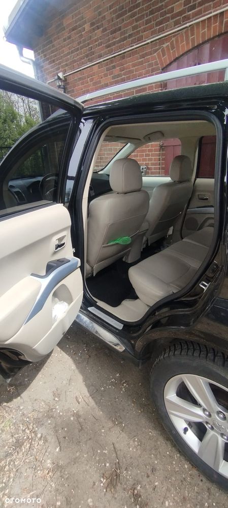 Peugeot 4007 2.2HDi Premium - 6