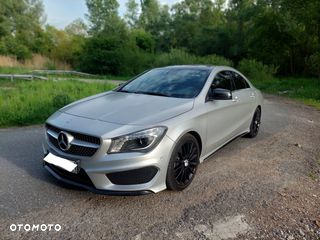 Mercedes-Benz CLA 250 4-Matic AMG Line