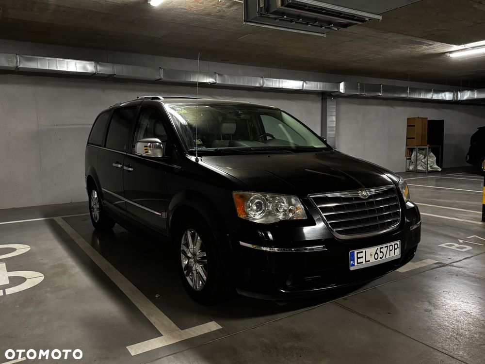 Chrysler Town & Country 4.0 Limited - 3