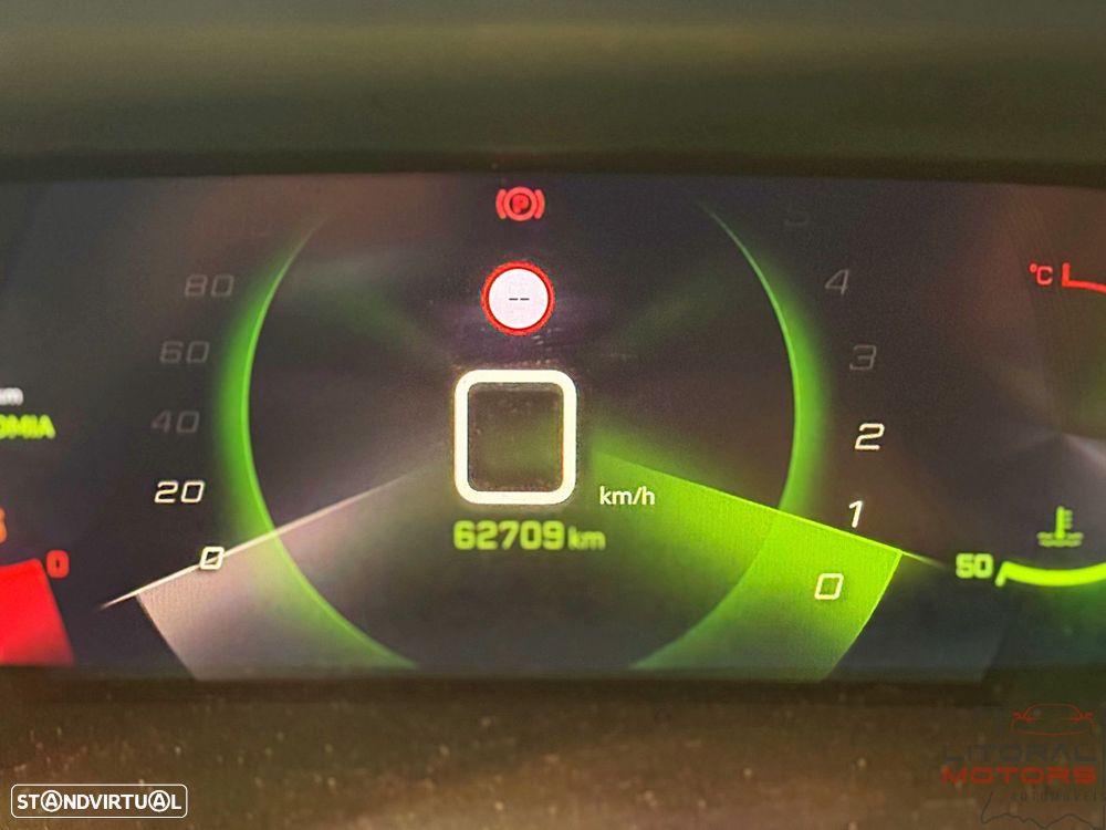 Peugeot 2008 1.2 PureTech GT Line - 27