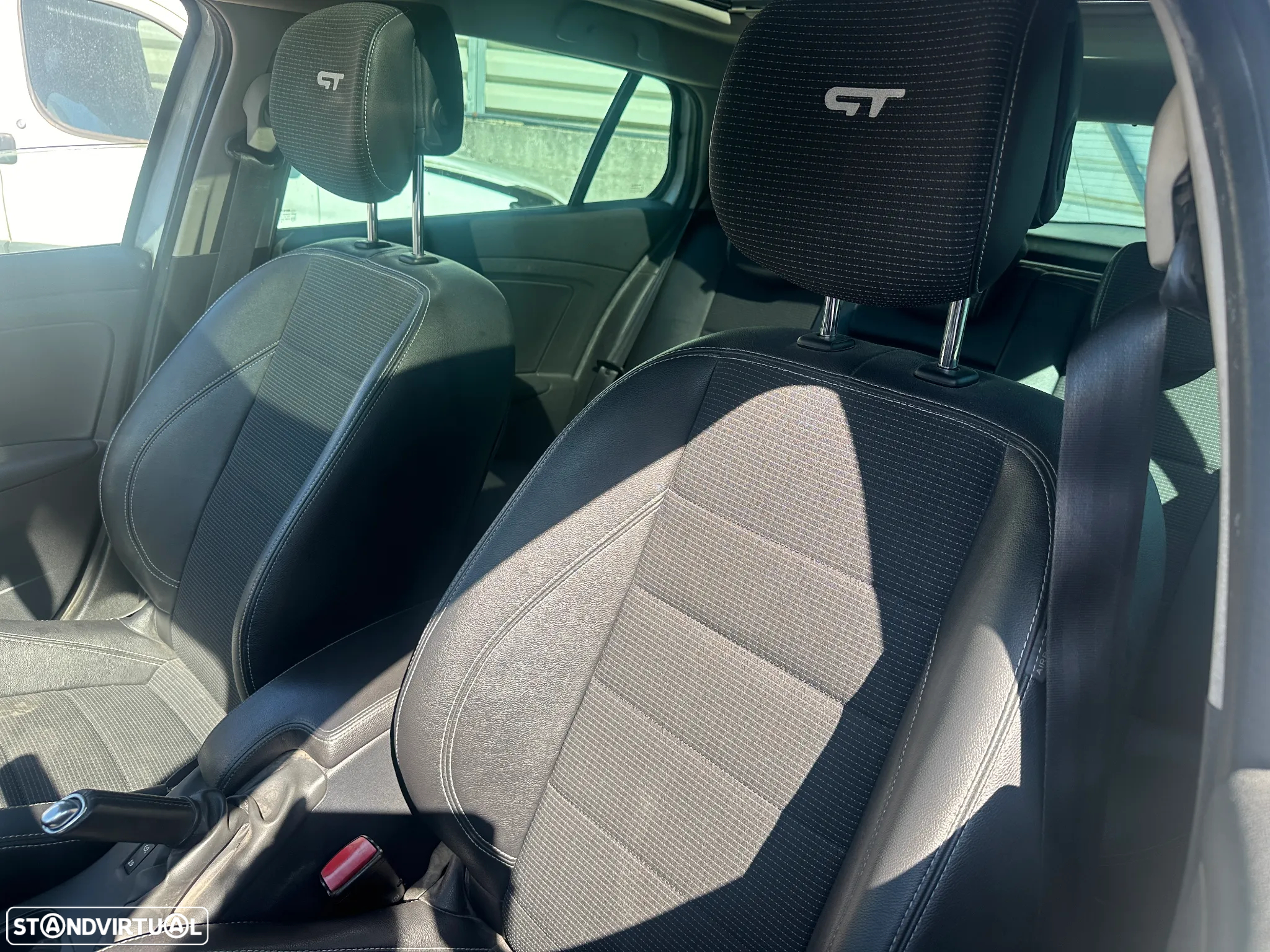 RENAULT MEGANE III SPORT TOURER GT 2.0 DCI 160 CV DE 2010 CENTRO DE ABATE - 6
