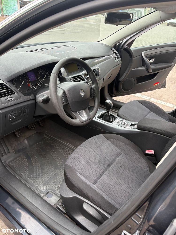 Renault Laguna - 9