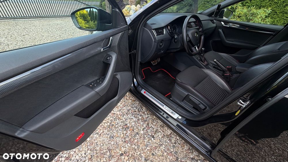 Skoda Octavia 2.0 TDI 4x4 RS DSG - 12