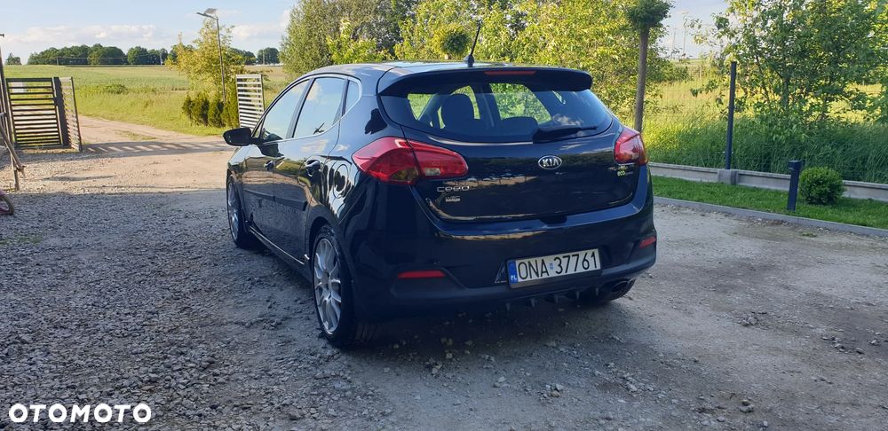Kia Ceed 1.6 GDI Platinum Edition - 6